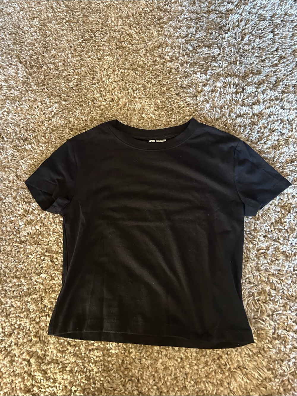 NWOT H&M Cropped Tee